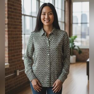Max Studio Printed Button Up Blouse Size S